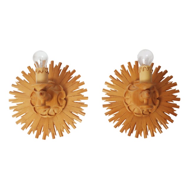 Hand-Crafted Pine Wood Starburst Sun Wall Lamps, Italy, 1980s, Set of 2 For Sale