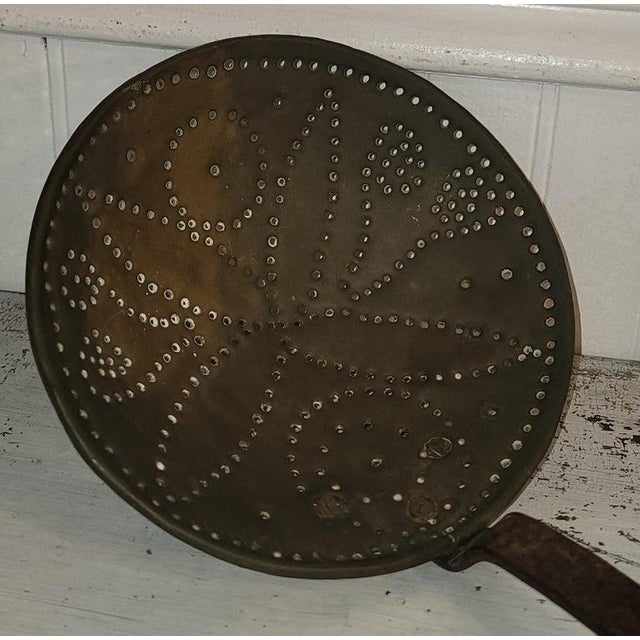 19thc Brass Skimming Ladle or Chest Nut Roaster For Sale In Los Angeles - Image 6 of 8