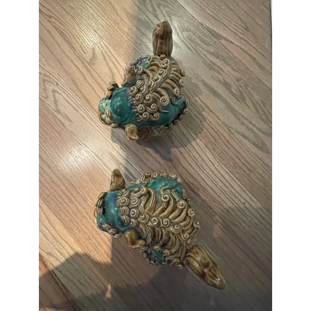 Mid-Century Modern 20th Century Majolica Ceramic Foo Dogs - A Pair of 2 Dogs For Sale - Image 3 of 4