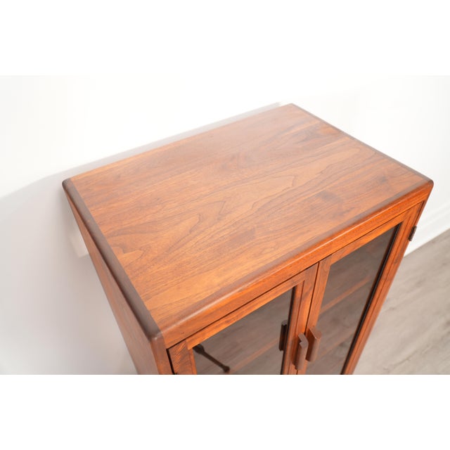 Wood Vintage Sonrise Audio Systems Solid Walnut Stereo & Record Cabinet For Sale - Image 7 of 10