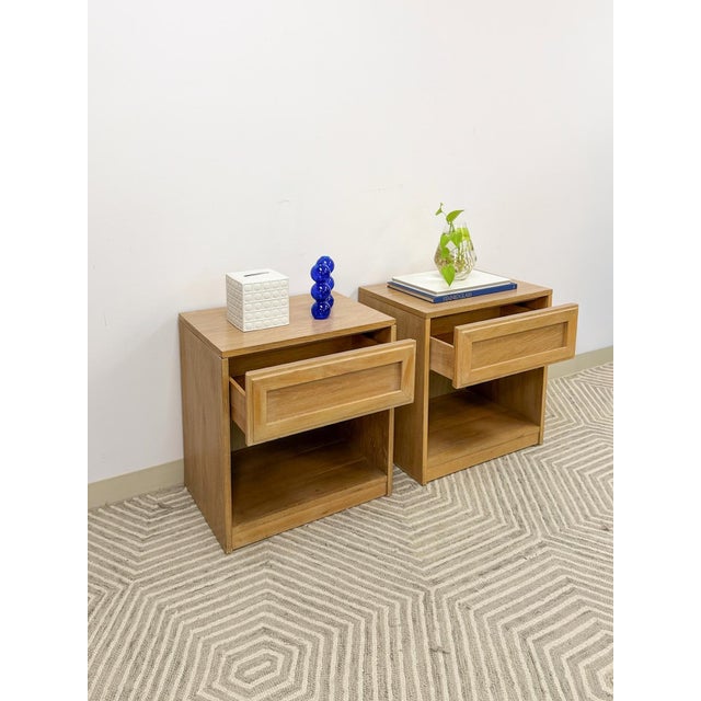 Mid 20th Century Thomasville Blonde Oak Nightstands Pair of Vintage Drawers Storage For Sale - Image 15 of 17