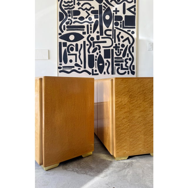 Mid-Century Modern 1970’s Pair of Thayer Coggin - Lacquered Birdseye Maple Nightstands For Sale - Image 3 of 9