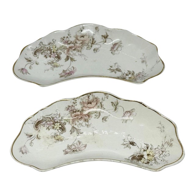 Late 19th Century Victorian English Alfred Meakin Crescent Semi-Porcelain Bone Dishes With Scalloped Rims, Gold Trim, Floral Pattern - Pair For Sale