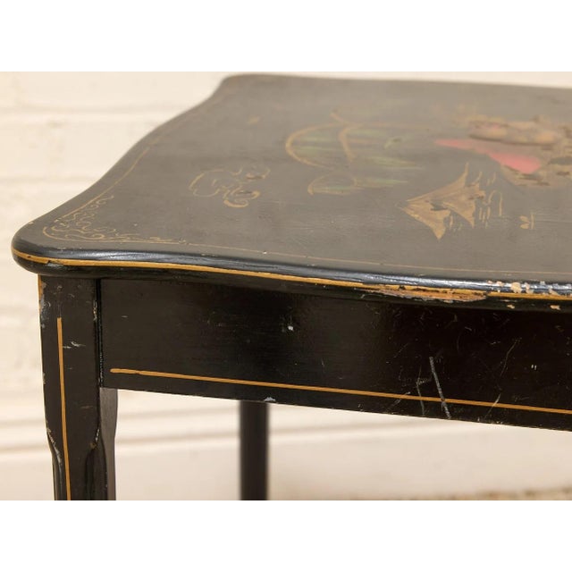 Vintage Chinoiserie Black Lacquer Side Table With Hand-Painted Asian Scene For Sale - Image 10 of 10