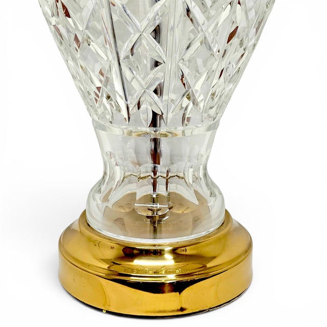 Late 20th Century Waterford Crystal Kylemore Ginger Jar Table Lamp With Original Shade For Sale - Image 13 of 15