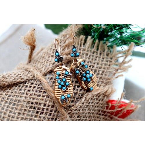 Gold Earrings with Reliefs, Set of 2 For Sale - Image 4 of 9