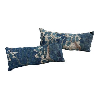 A Pair of 18th Century Pillow With Verdure Tapestry For Sale