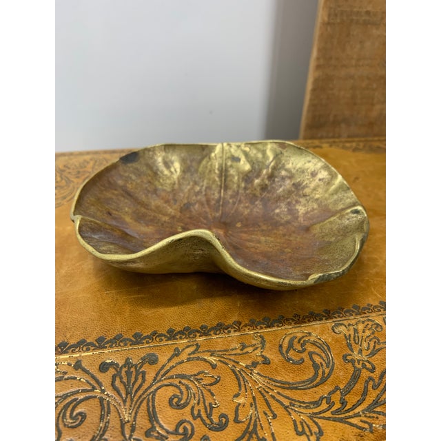 1940s Vintage Solid Brass Lotus Leaf Decorative Bowl - Virginia Metalcrafters For Sale - Image 5 of 7