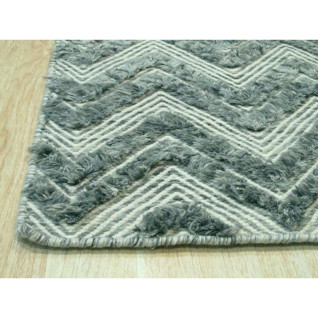 Contemporary 5x8 Green Hand-Knotted Wool Chevron Pile Texture Geometric Modern Carpet Rug For Sale - Image 3 of 5