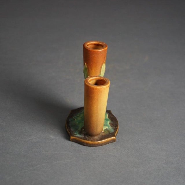 Ceramic Roseville Art Pottery Brown Double Bud Vase With Thornapple Pattern C1937 For Sale - Image 7 of 8