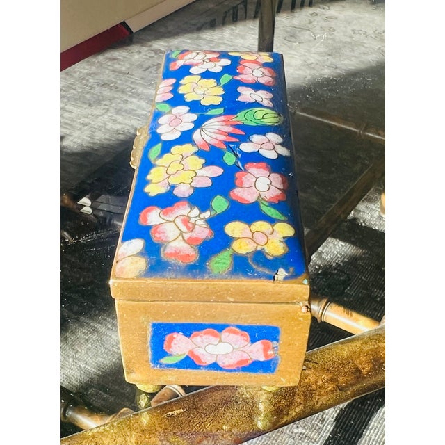 Vintage Chinese Cobalt Blue Floral Cloisonné Stamp Box With Three Compartments For Sale - Image 10 of 11