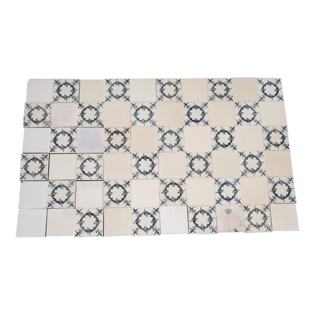 1920s Portuguese Antique Large Art Deco Floral & Plain White Tiles Set of 60 For Sale