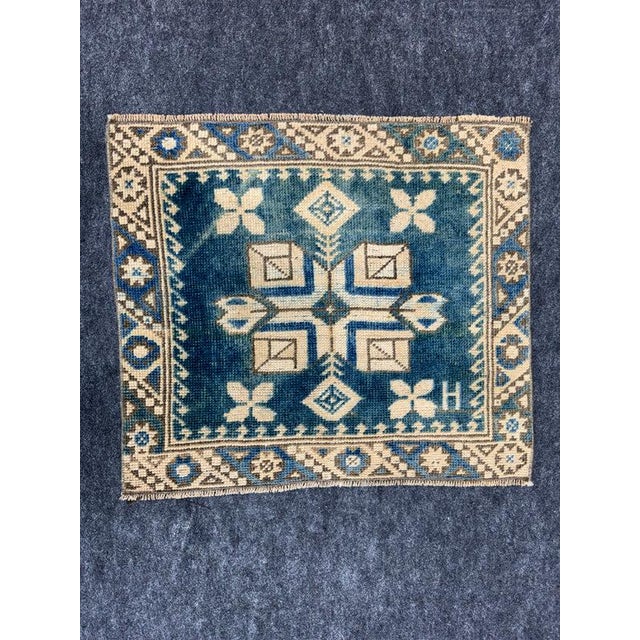 Turkish Yastik Rug 2'1" x 1'10" For Sale - Image 4 of 5