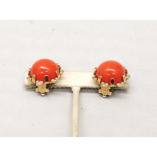 Mid-Century Modern Vintage 1950s Signed Nettie Rosenstein Cabochon Faux-Carnelian Clip Earrings - 2 Pieces For Sale - Image 3 of 7