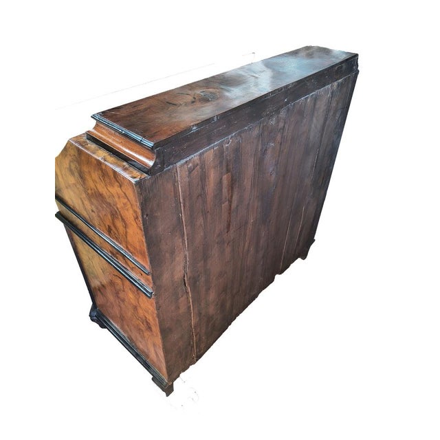 Lombard Drop-Leaf Cabinet in in Walnut Root Veneer with Ebonized Profiles, 18th Century For Sale - Image 9 of 11