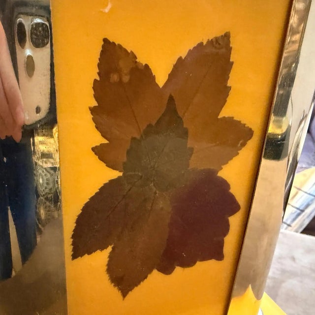 1970s Mid-Century Modern Lacquered Wood and Gilt Metal Italian Table Lamp For Sale - Image 10 of 10
