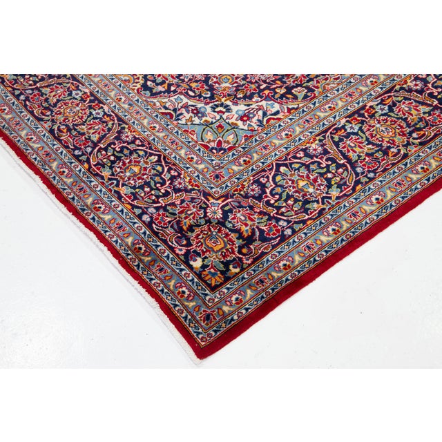 Textile 8 X 12 Vintage Red Kashan Handknotted Persian Wool Rug With Rosette Motif For Sale - Image 7 of 10