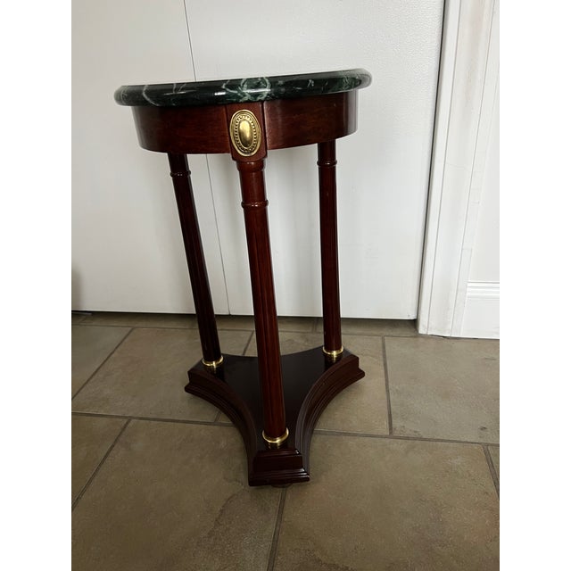 1980s Mahogany Bombay Style Neoclassical Green Marble Top Pedestal End
