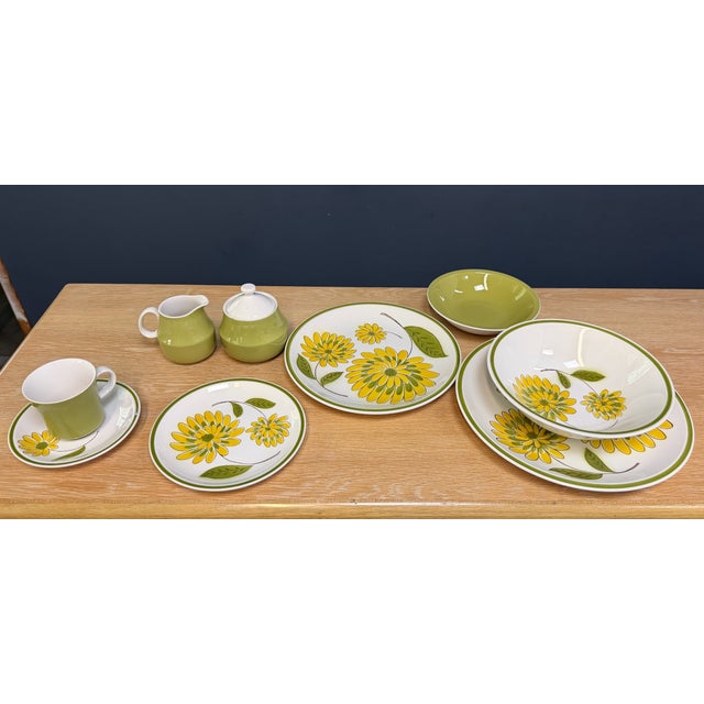 1970s Mikasa "Tampa" Dinnerware Set, 12 Place Settings, Avocado Green & Yellow - 74 pcs For Sale - Image 12 of 13