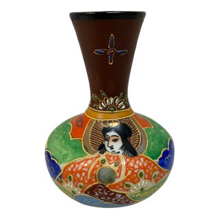 Satsuma Japanese Hand Panted Vase For Sale