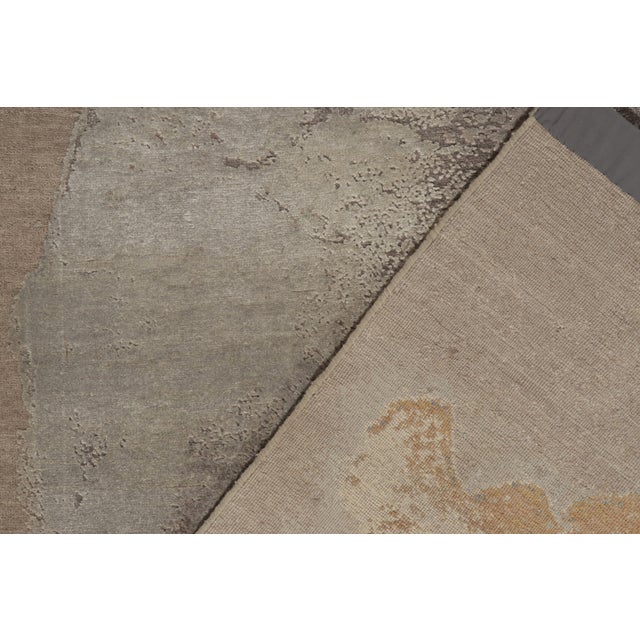 Textile Rug & Kilim’s Abstract Rug in a Silver-Gray, Gold and Brown Patterns For Sale - Image 7 of 7