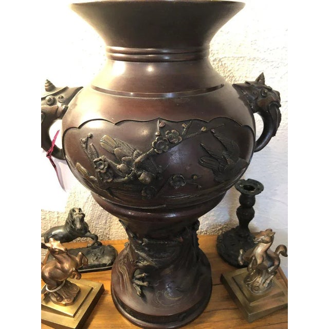 Meiji Period Bronze Twin Handled Urn With Decoration For Sale - Image 9 of 13
