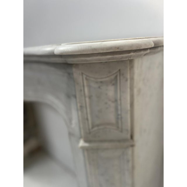 Louis XV Style Fireplace in Carrara White Marble, 1900s For Sale - Image 10 of 14
