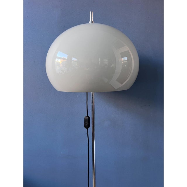 White Mid-Century White Mushroom Floor Lamp with Acrylic Glass Shade For Sale - Image 8 of 13