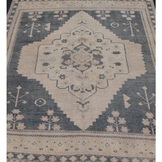 Vintage Turkish Oushak Rug With Elegant Gray and Soft Beige Motifs 5'1 X 6'4 For Sale In Atlanta - Image 6 of 11