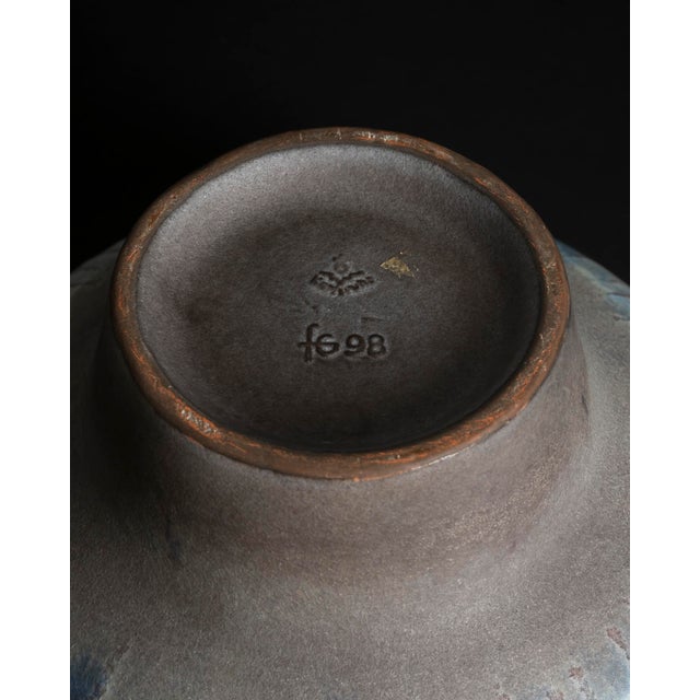 Brown Ceramic Footed Fruit Bowl by Fridegart Glatzle for Karlsruher Majolika, 1970s For Sale - Image 8 of 10