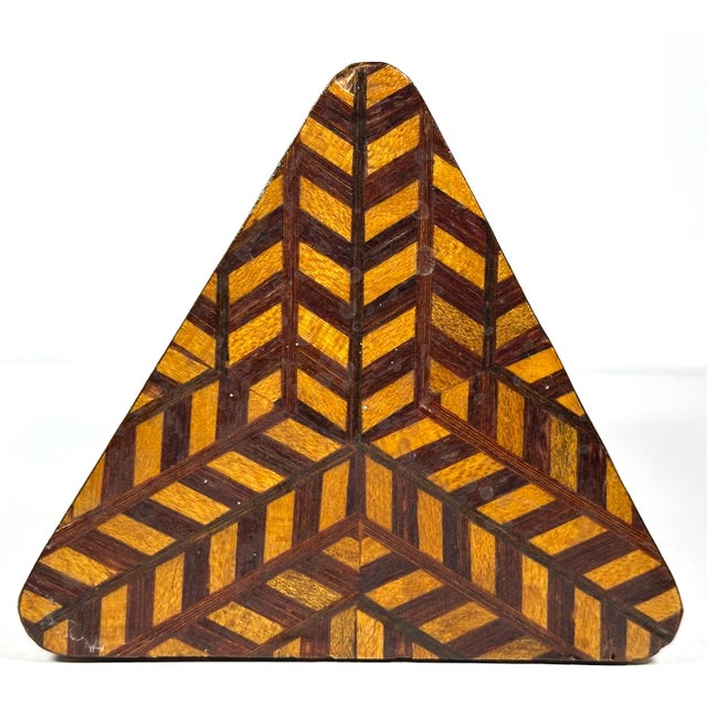 20th C. MCM Parquetry Tea Caddy Humidor Box - Geometric Inlay, Made in China For Sale - Image 9 of 10