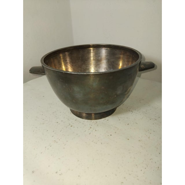 Vegetable soup tureen designed by Gio Ponti for F.lli Calderoni in silver-plated nickel silver. This object, a modern and...