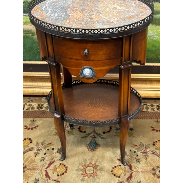 Louis XV Style Walnut Wood Lamp Table For Sale - Image 4 of 12