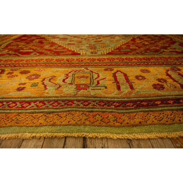 1890s Red Field Medallion Knotted Wool Antique Oushak Turkish Decorative Rug For Sale - Image 4 of 9