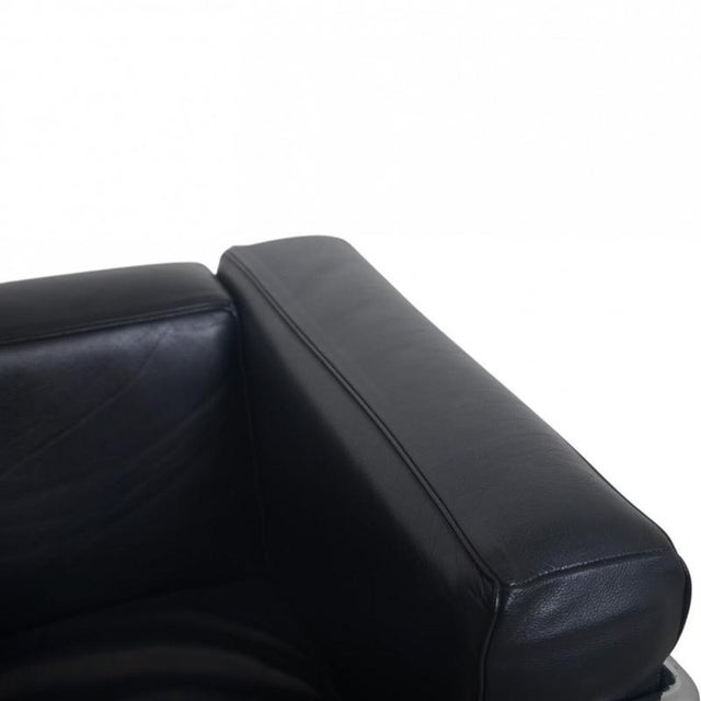 LC2/1 Chair in Black Pelle Leather by Le Corbusier, 2000s For Sale - Image 3 of 18