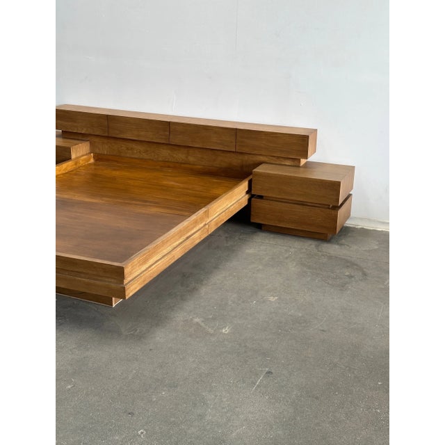1990s Post Modern White Oak Platform Bed For Sale - Image 4 of 15