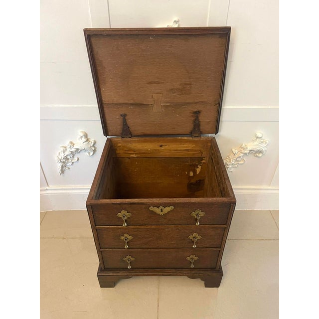 Antique Queen Anne Oak Chest of Drawers, 1710 For Sale - Image 4 of 10