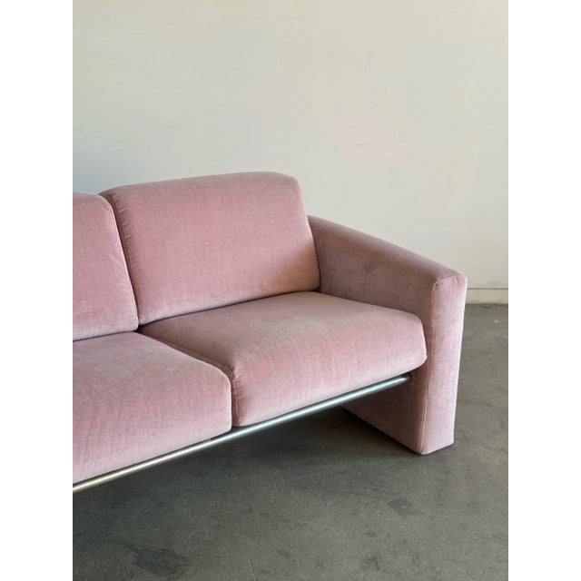 1980s Post Modern Sofa in Lilac For Sale - Image 4 of 11