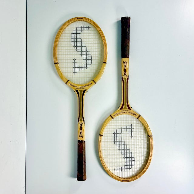Spaulding & Company 1980s Vintage Martina Navratilova Signature Spaulding Tennis Racket - A Pair For Sale - Image 4 of 12
