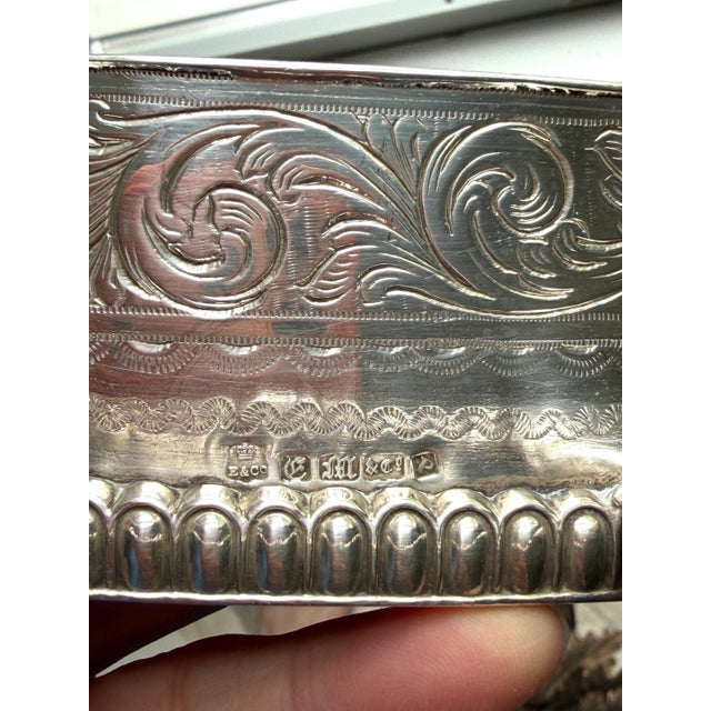 Late 19th Century 1876 Victorian Elkington & Co. Silver-Plated Gallery Tray With Heraldic Crest For Sale - Image 5 of 14