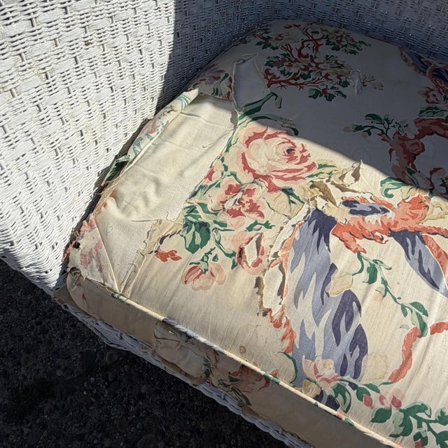 Antique Victorian White Wicker Rattan Sunroom Patio Sofa W/ Loose Cushions For Sale - Image 12 of 18