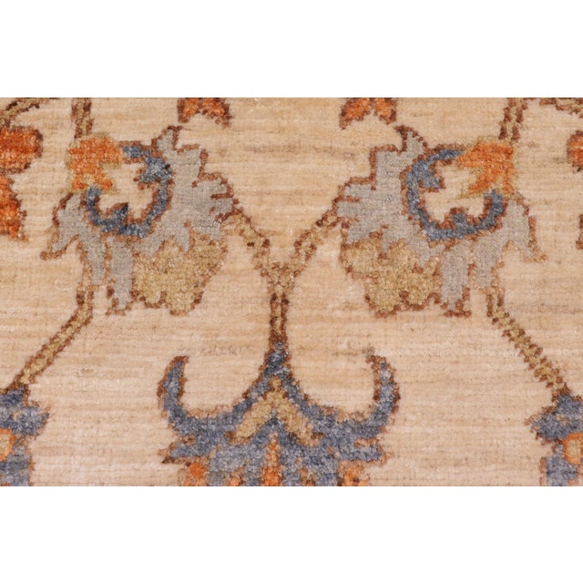 1990s Shabby Chic Ziegler Tan/Rust Wool Runner Rug- 1'11'' X 5'3'' For Sale - Image 5 of 10