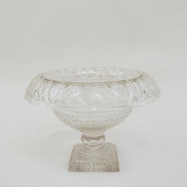 Vonêche crystal footed cup Wear consistent with age and use. Measures : DIAM 27 H 20CM