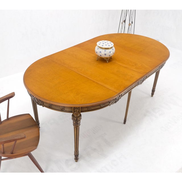 Mid 20th Century Round Racetrack w/ Two Large Leaves Carved Olive Finish Dining Table MINT! For Sale - Image 5 of 13