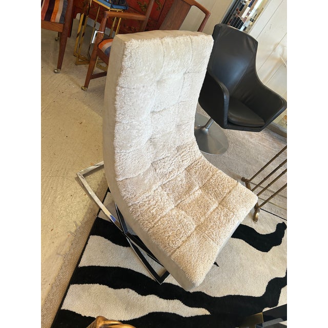 Creamy Leather Sheepskin & Chrome Modern Chair For Sale In Philadelphia - Image 6 of 8