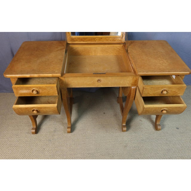 20th Century Dressing Table in Amboyna Burl For Sale - Image 5 of 16