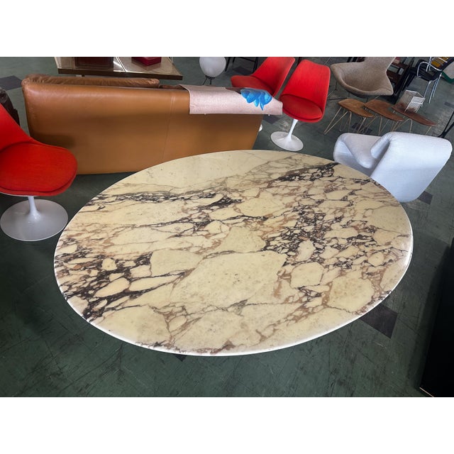 Oval Tulip Dining Table by Eero Saarinen for Knoll Inc. / Knoll International, 1960 For Sale - Image 6 of 8