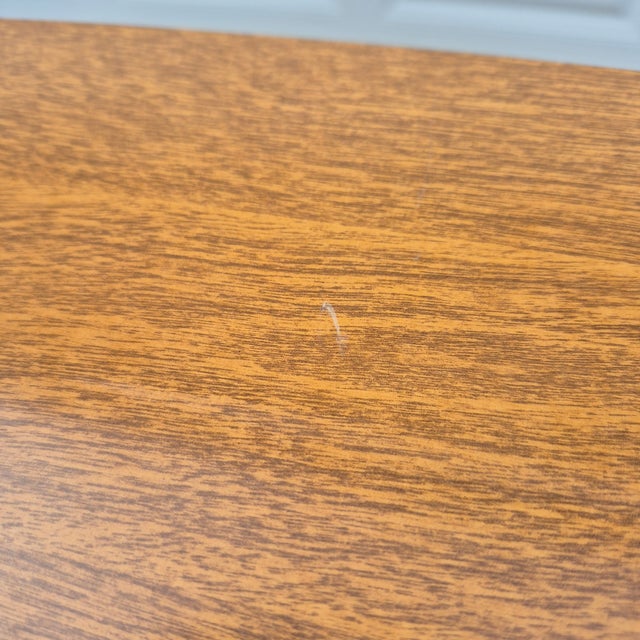 Brown 1970s Ethan Allen Baumritter American Made Maple 6-Drawer Dresser Chest For Sale - Image 8 of 18