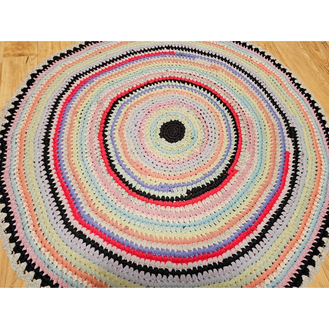 Antique American Braided Round Rug, Handwoven Folk Art, Red & Blue, 3x4 For Sale In Chicago - Image 6 of 10