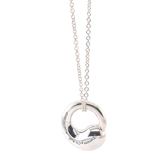 2020s Tiffany & Co. Sterling Silver Elsa Peretti Eternal Circle Pendant Necklace 4.11g For Sale - Image 5 of 7